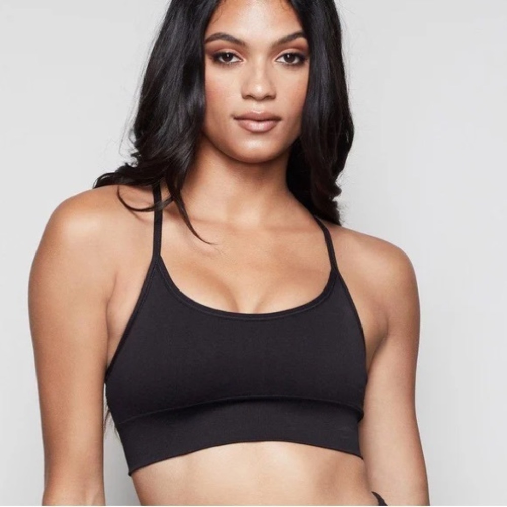 Good American Seamless Sports Bra Black Size 2